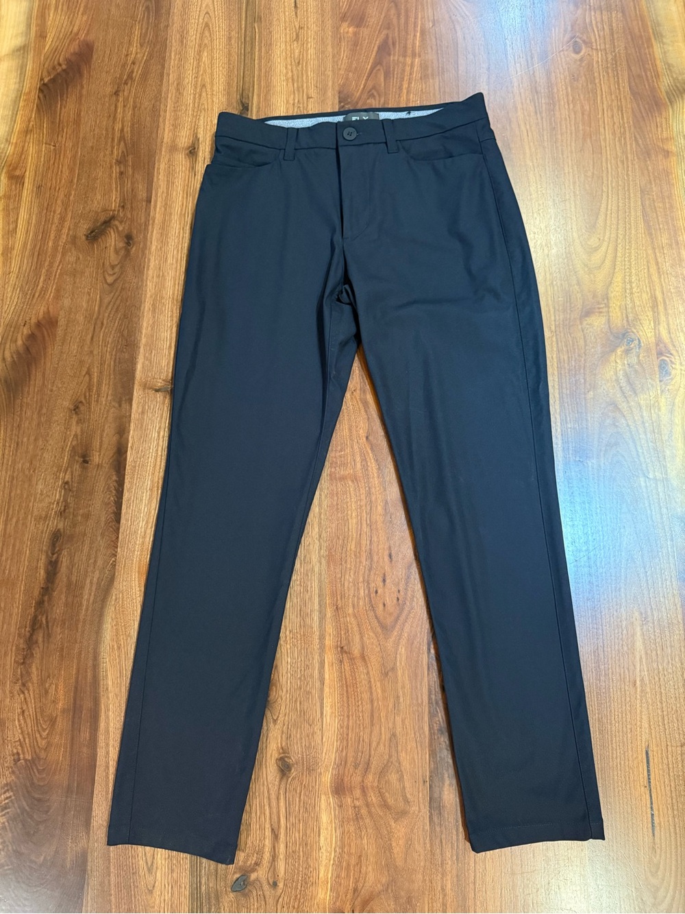FLX Men’s Black Slim Fit Tapered Flat Front Dress Pants 30 Waist EUC 30x30 EUC